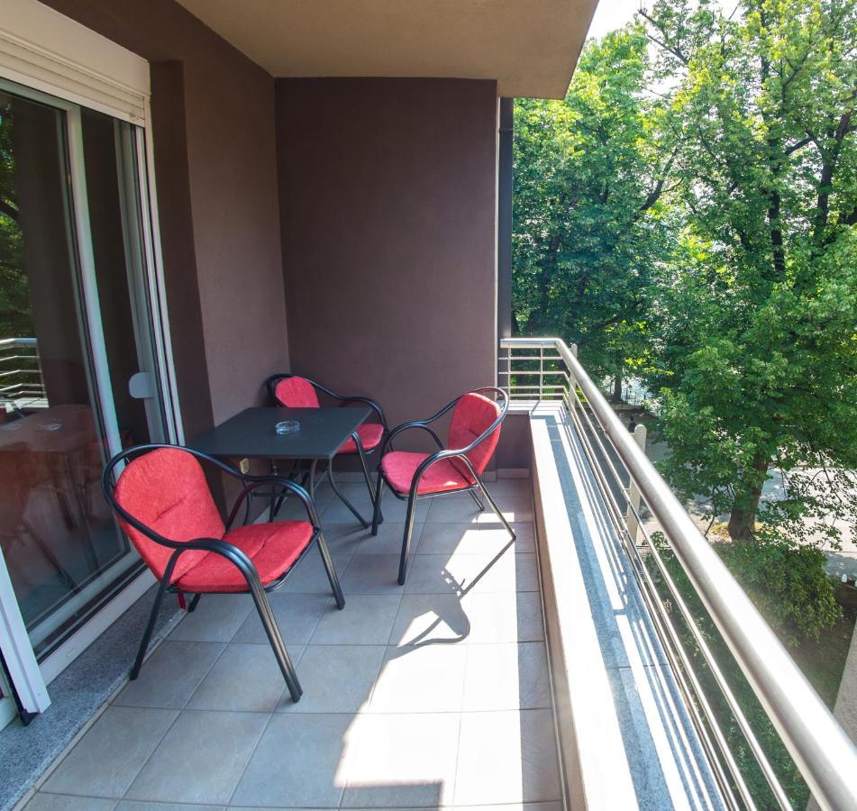 Apartment Enjoy Free Private Parking Mostar Exteriér fotografie